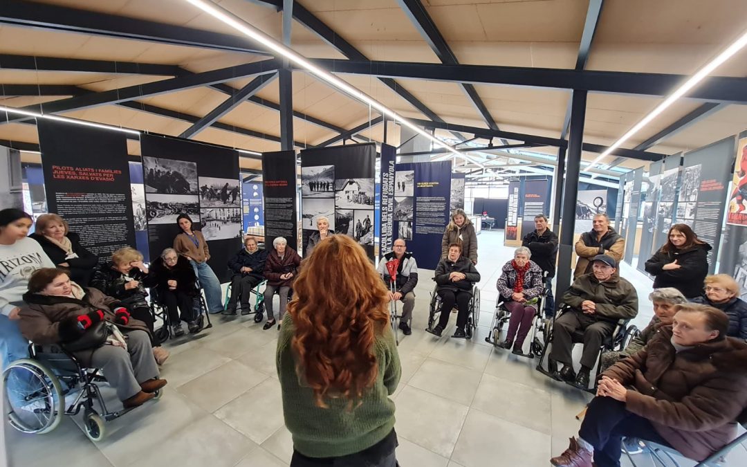 El projecte de voluntariat de la Fundació Sant Hospital continua creixent amb noves activitats amb els usuaris